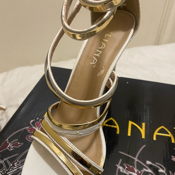 Liliana Gold and White Strappy Heels - Picture 6 of 8